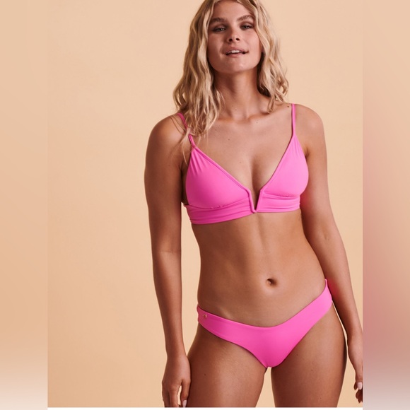 Maaji Fuscia Bikini - Picture 5 of 5